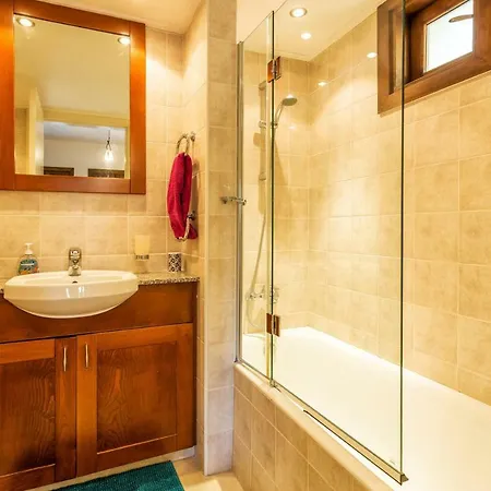 Urania Apartament Kuklia
